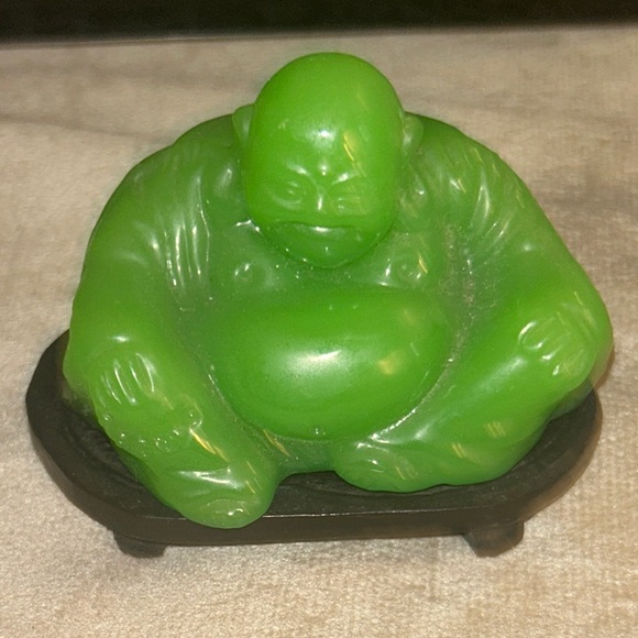 Vintage 2000 Green Faux Jade Peking Glass Seated Laughing Buddha figurine - Picture 2 of 6